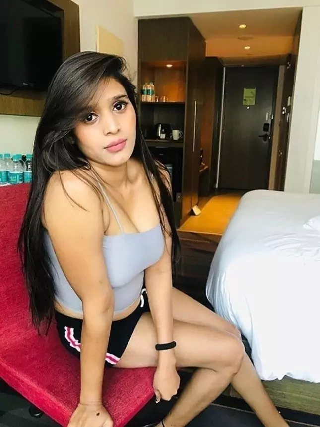 कॉल गर्ल्स सर्विस  सकलेशपुर